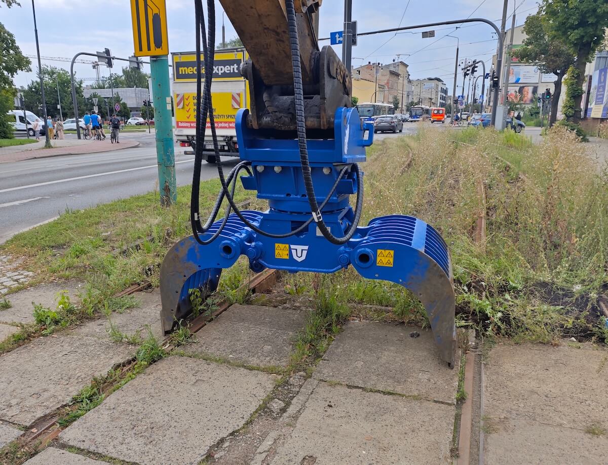 Dozer slide